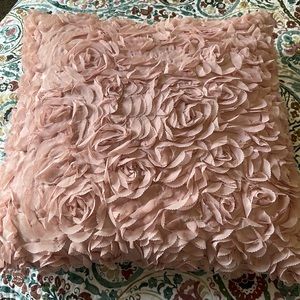 Decorative throw pillow